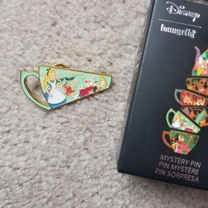 Loungefly Disney Alice in Wonderland Tea Cup Blind Box Pin BoxLunch Dinah Cat
